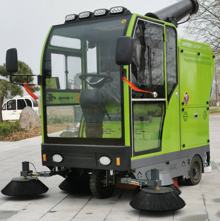 渝中道路清洁广泛应用电动环卫清扫车